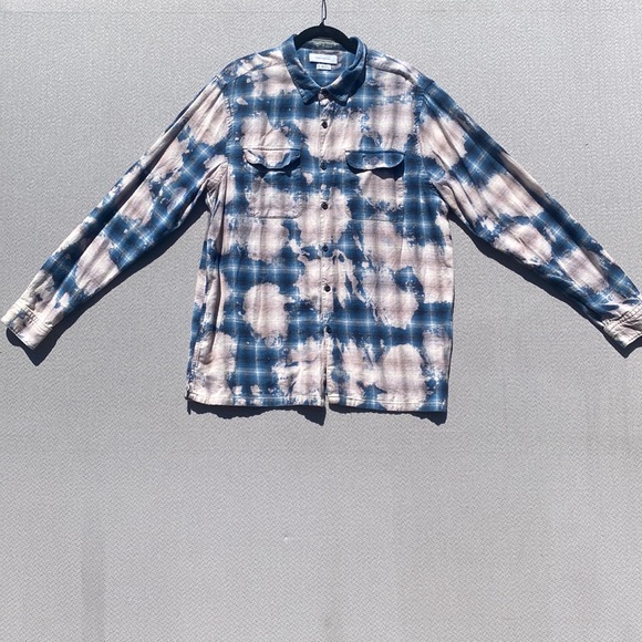 Urban Outfitters Button Up - Picture 2 of 6